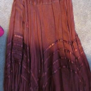WOMEN'S SAPOGEE BROWN RUST- SKIRT WITH TOP